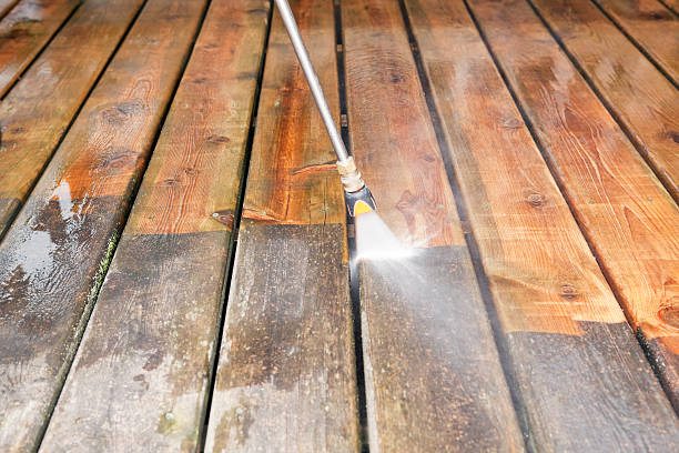 Best Concrete Pressure Washing  in Richland, WA